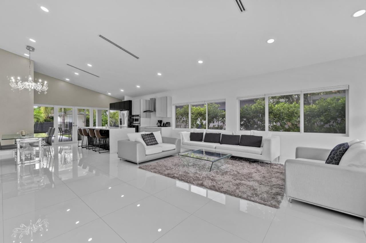 Luxury House 4 Beds Heated Pool W Jaccuzzi Daire North Bay Village Dış mekan fotoğraf